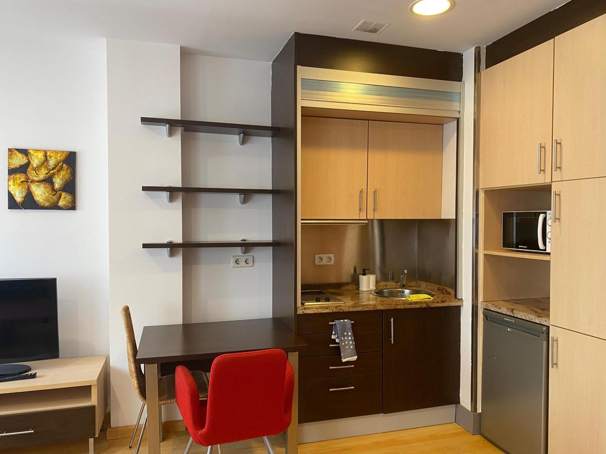 Estudio Centrico B1 Oviedo Exteriör bild