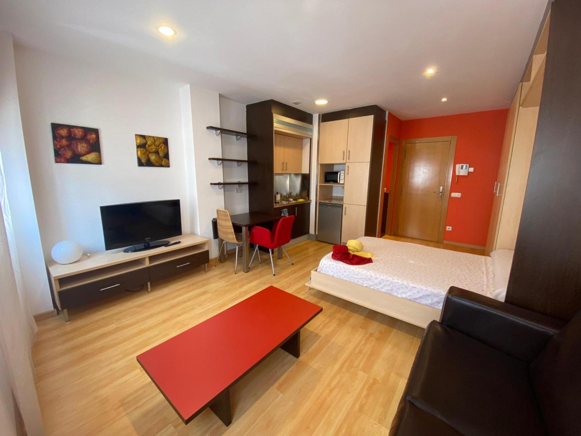 Estudio Centrico B1 Oviedo Exteriör bild